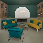 Moody Smart & Comfy Ξενοδοχείο