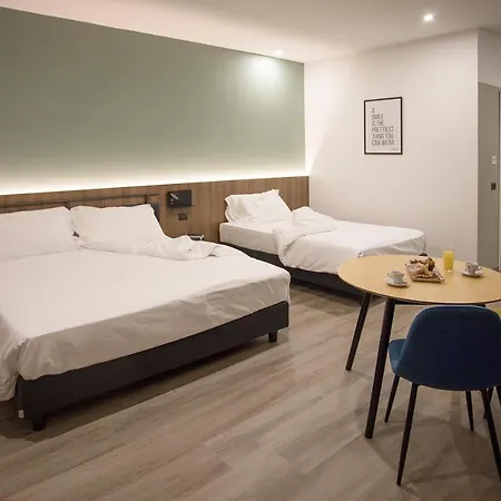 Moody Smart & Comfy 3*